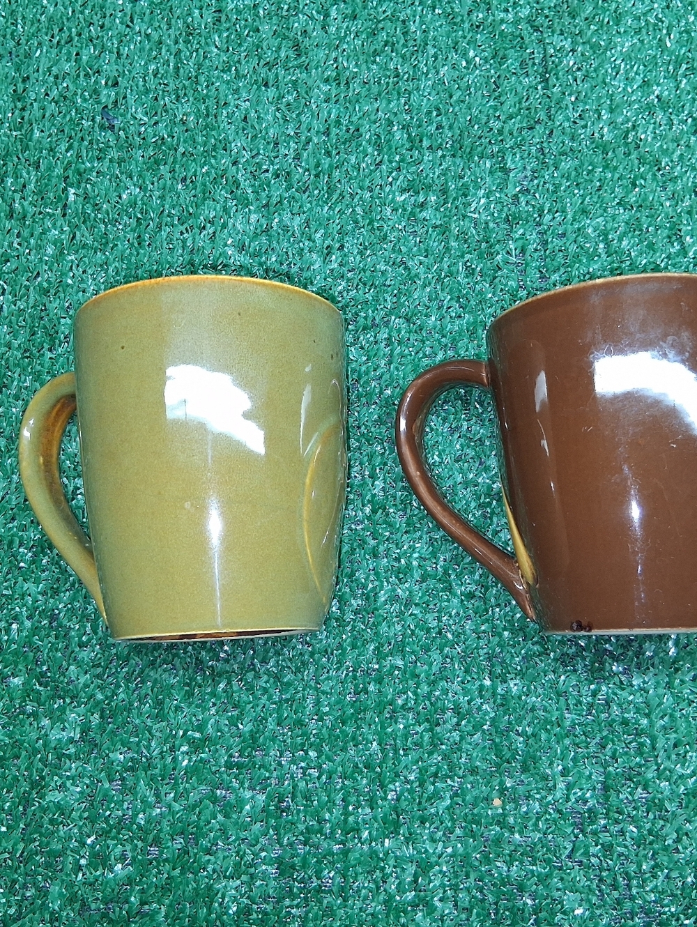 2 Elite Couture Owl Mugs by Gibson -16 oz Pottery Coffee Mug Brown Nice Detail - Picture 5 of 7